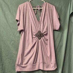 Elegant Maurices Sparkaly Mauve Top with A Big Plastic Medallion